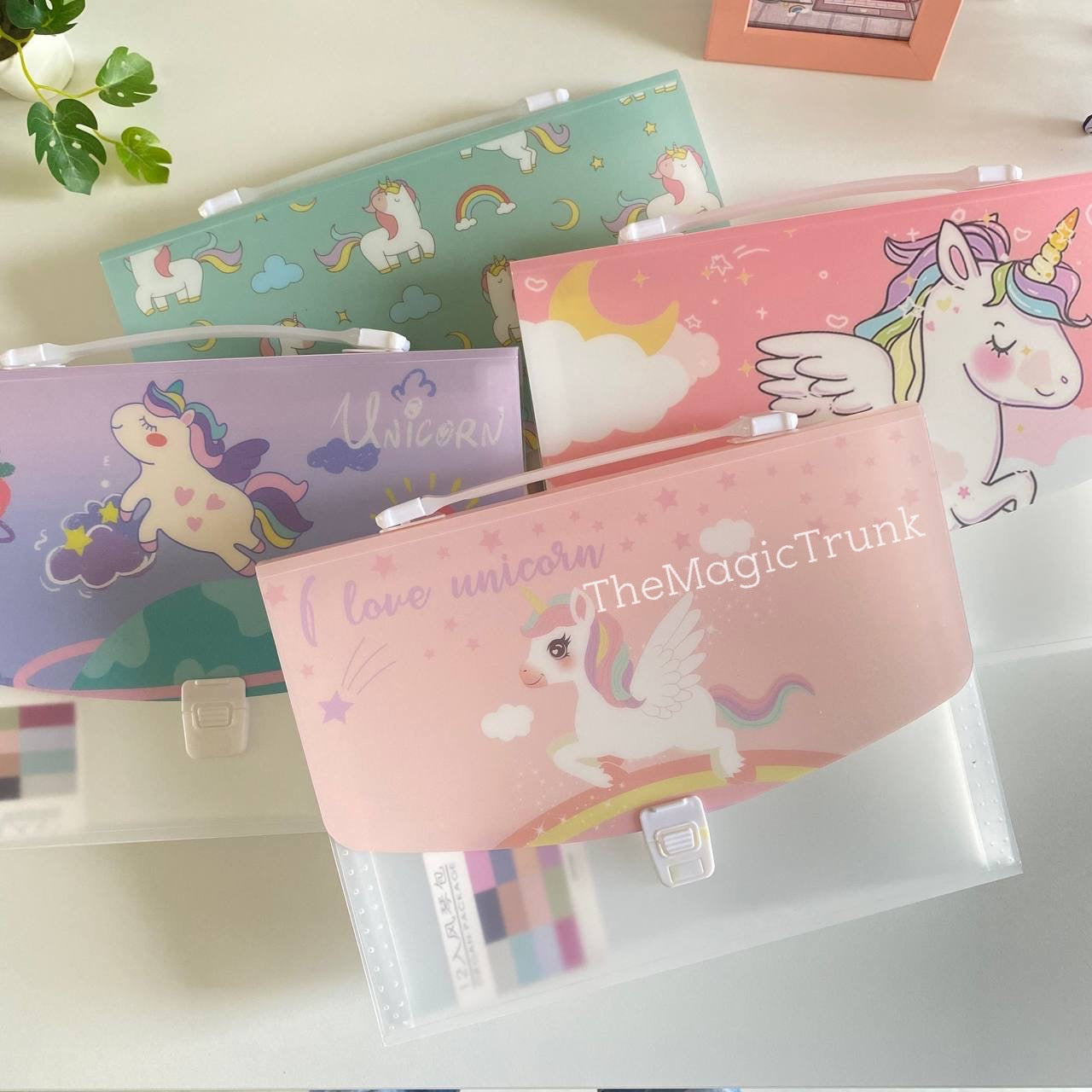 Unicorn File / Document Folder With Handle & Push Lock A4 ( 1 pc )