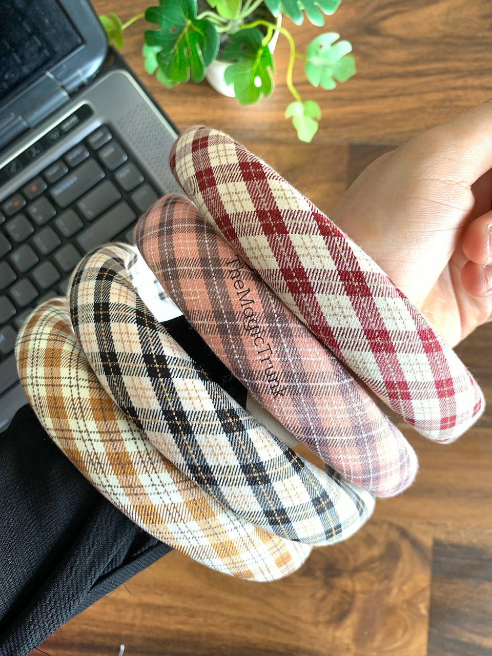 Retro Checkered Padded Hairband ( 1pc )