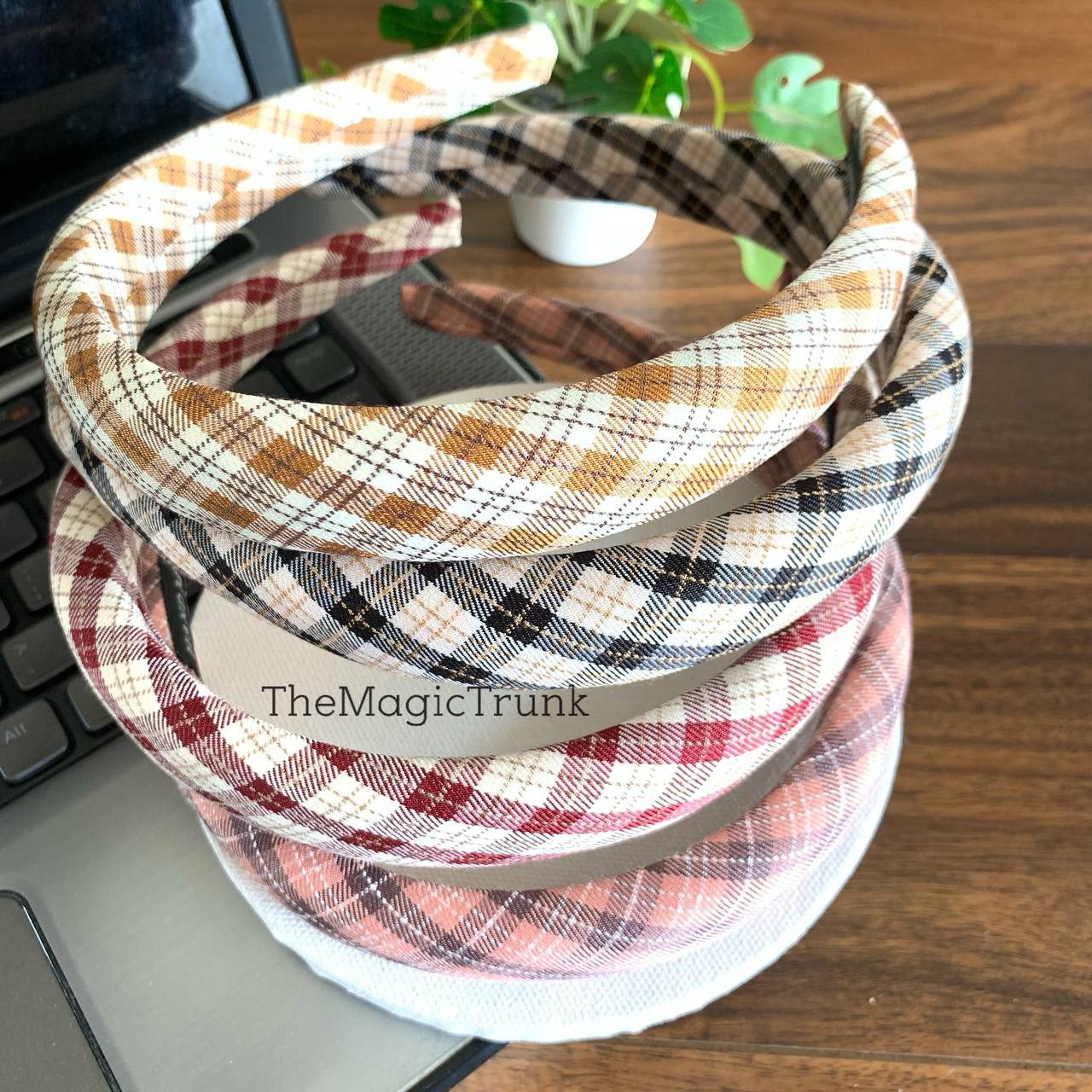 Retro Checkered Padded Hairband ( 1pc )