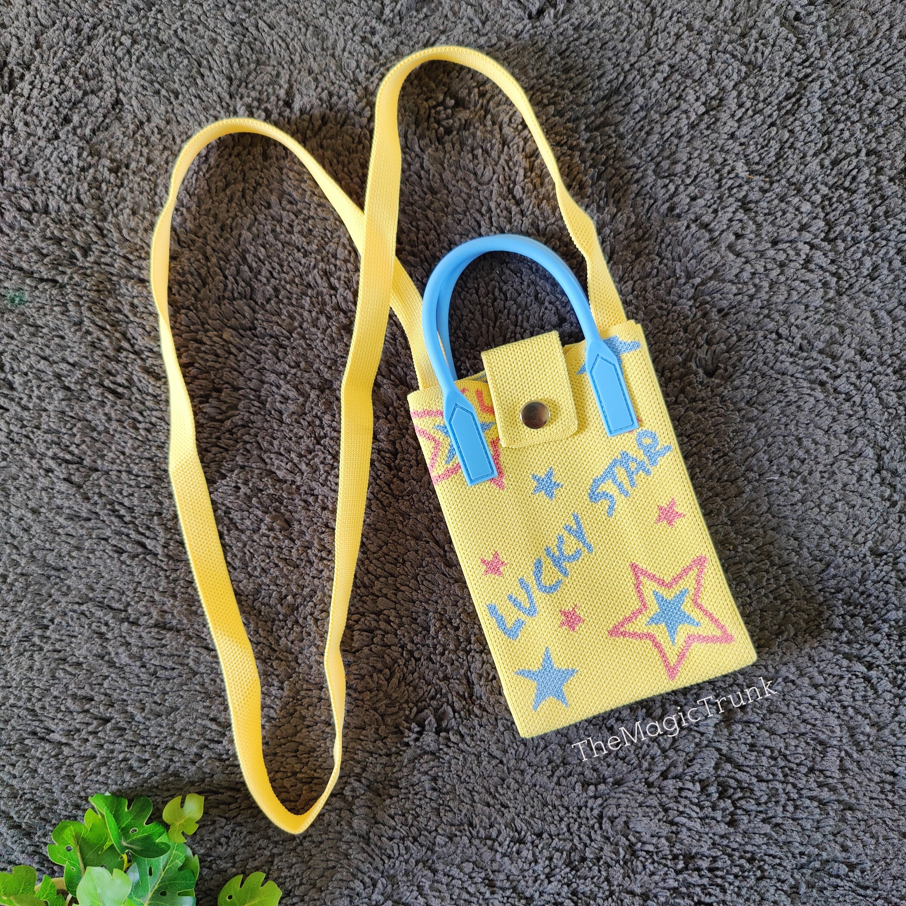 Korean Sling Bag ( 1pc )