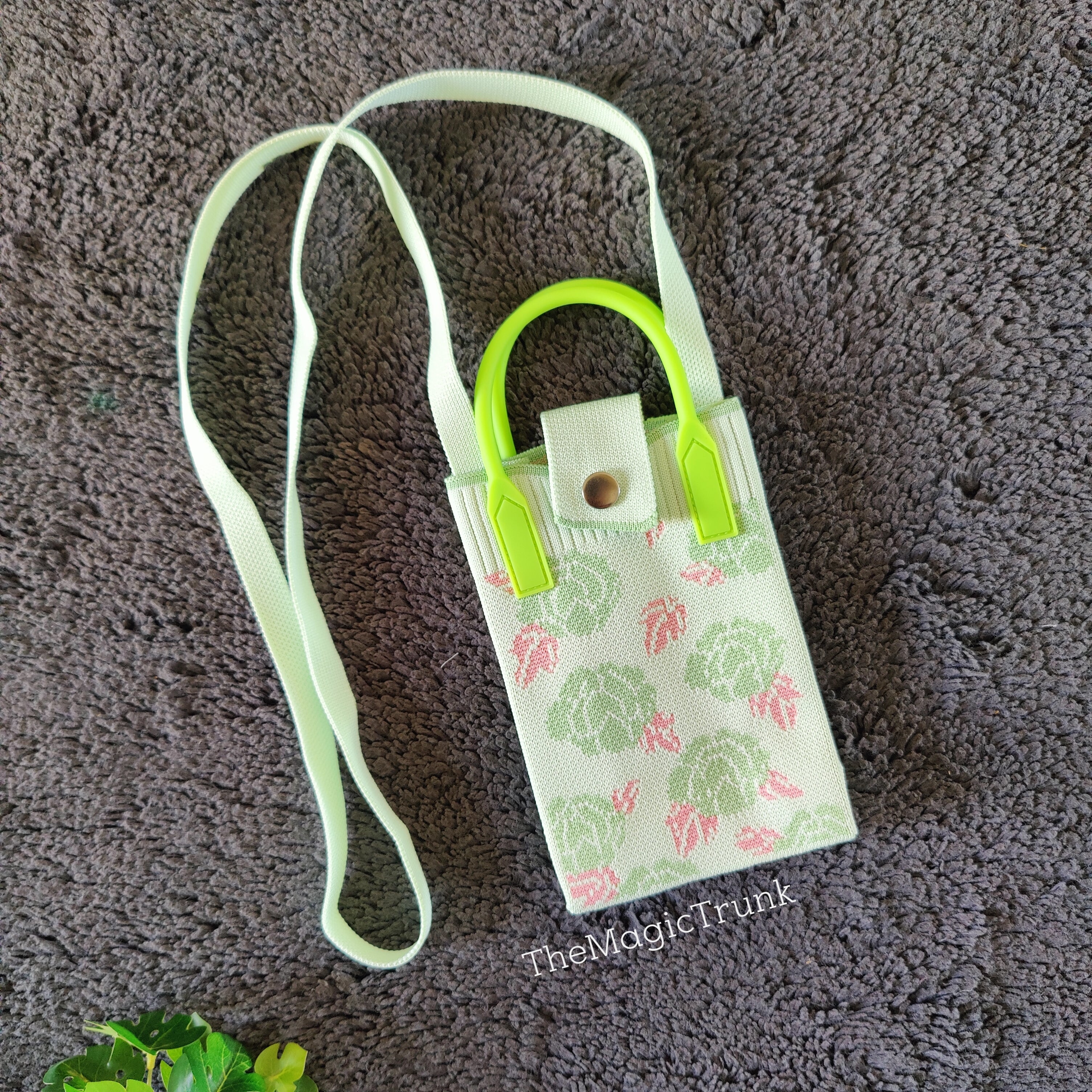 Korean Sling Bag ( 1pc )