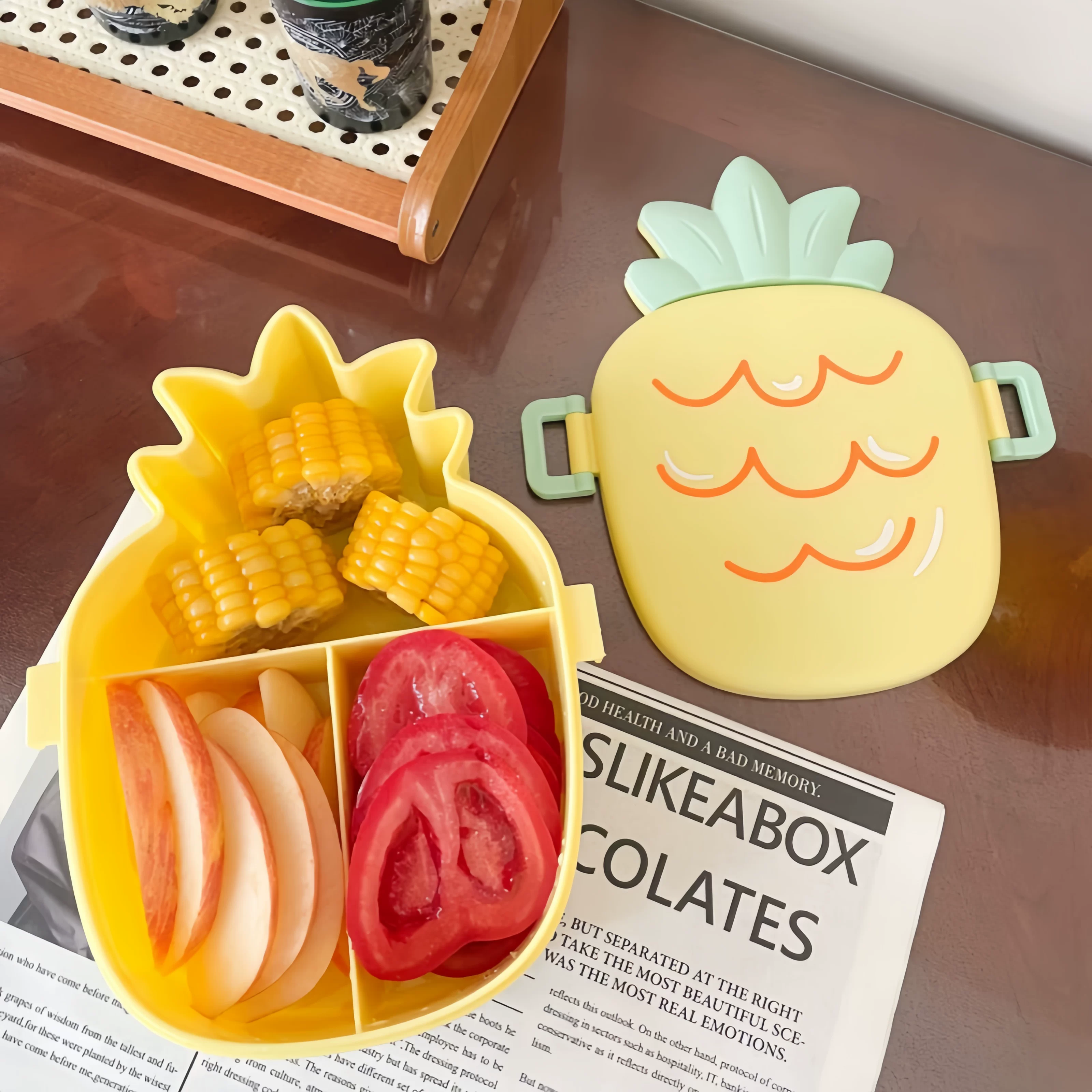 Strawberry Pineapple Snack Lunch Bento Box ( 1pc )