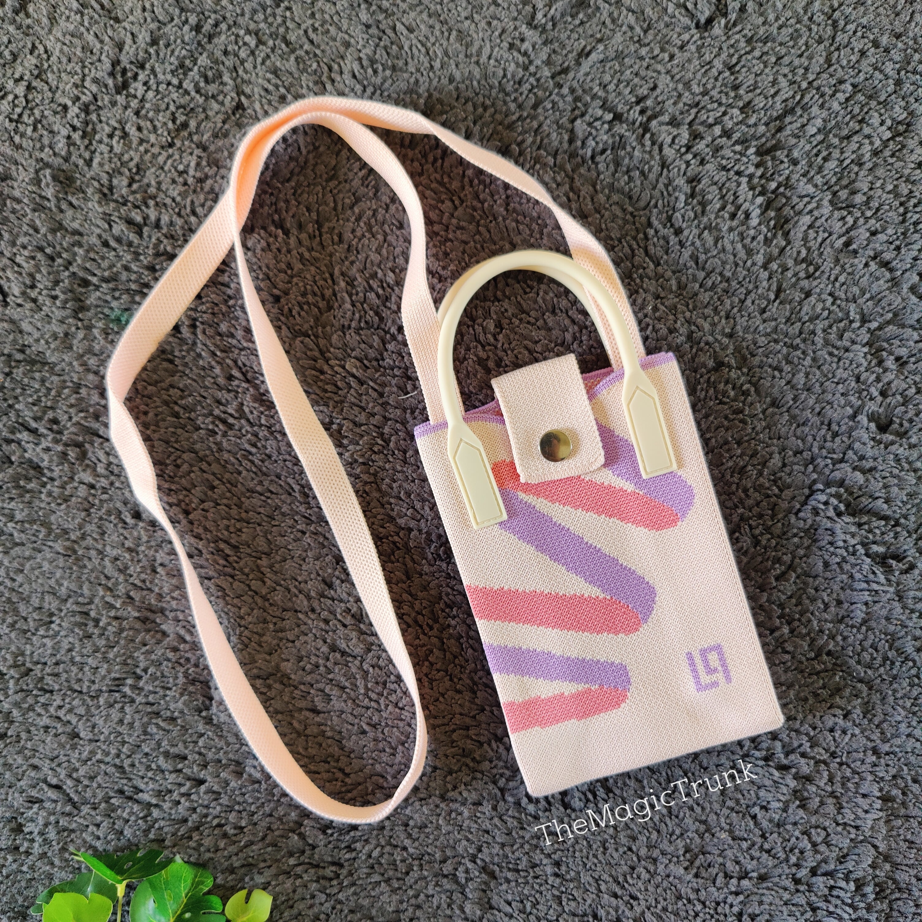 Korean Sling Bag ( 1pc )