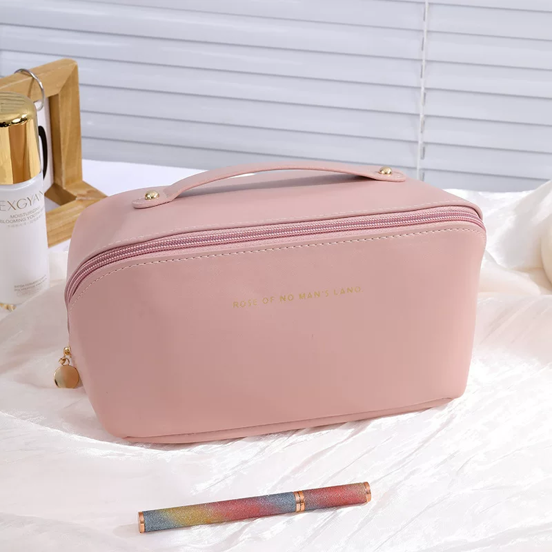 Cosmetic Travel Essential Pouch / Bag( 1pc )