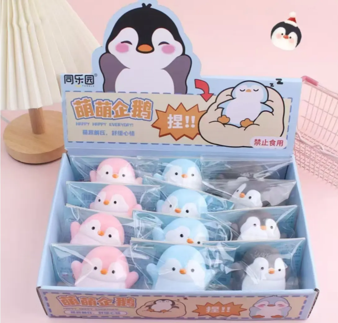 Penguin Squishy Toy ( 1pc )