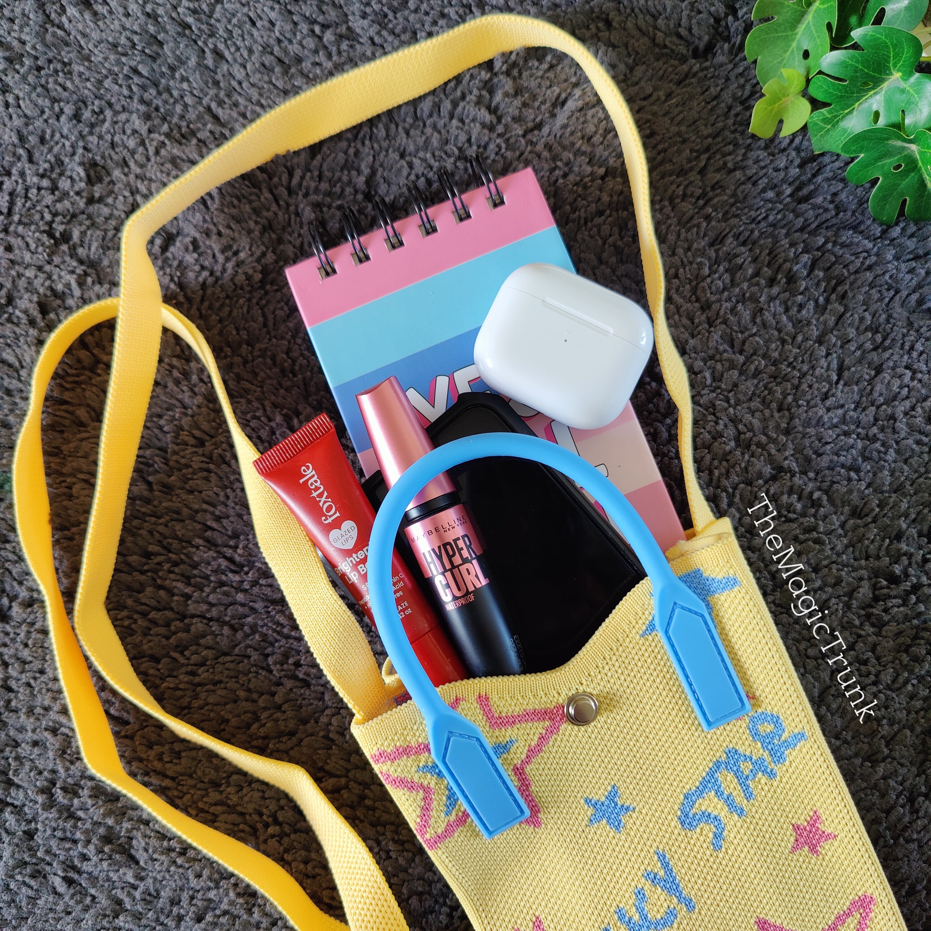 Korean Sling Bag ( 1pc )