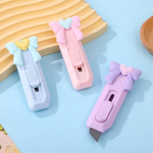 Bow Paper Utility Cutter ( 1pc )
