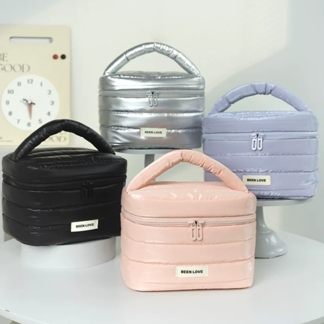 Metallic Finish Cosmetic Makeup Vanity Organizer Pouch ( 1pc )