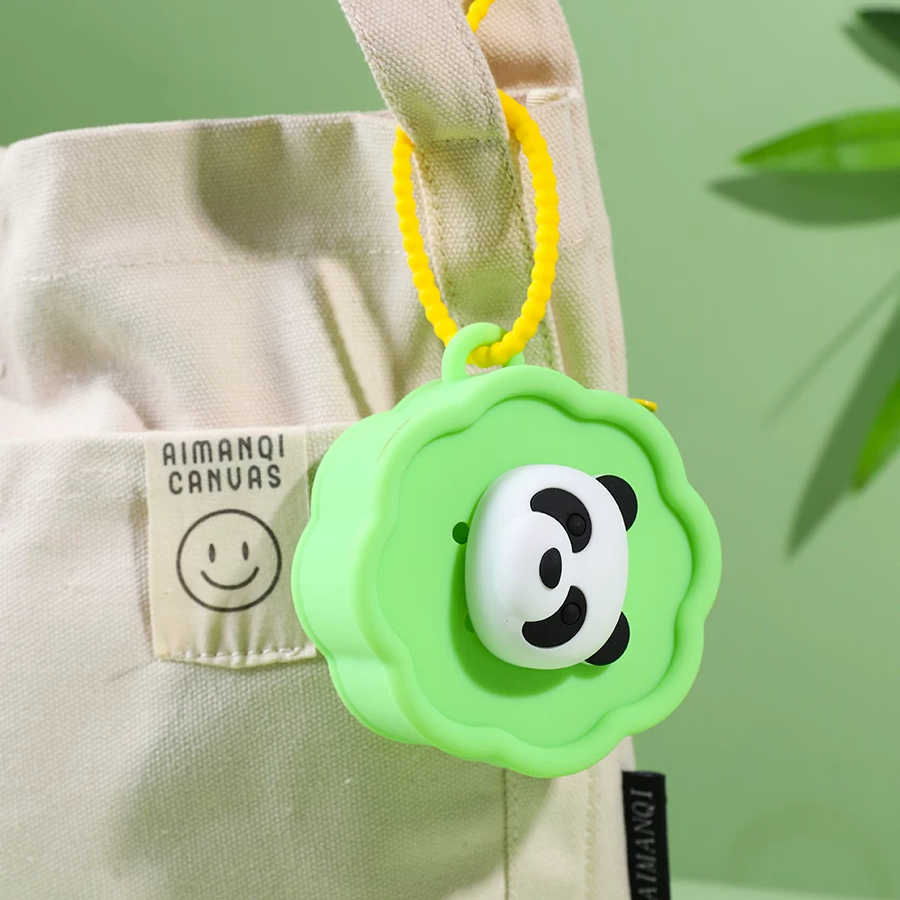 Cute Silicone Coin Purse Pouch with Keychain ( 1pc )