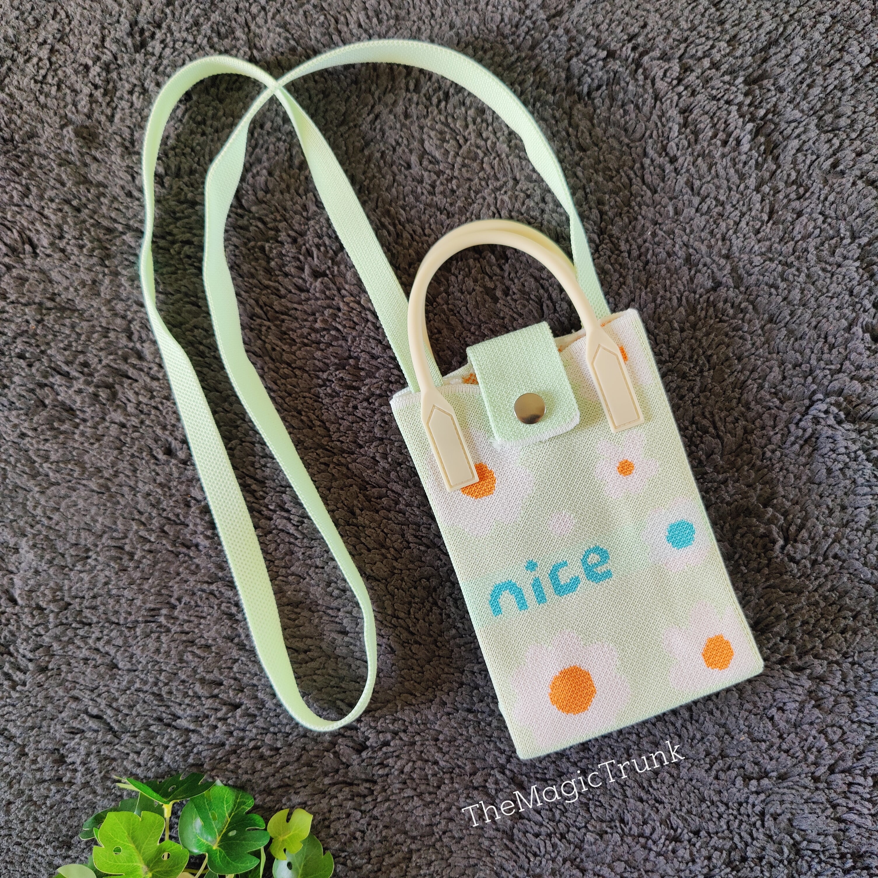 Korean Sling Bag ( 1pc )