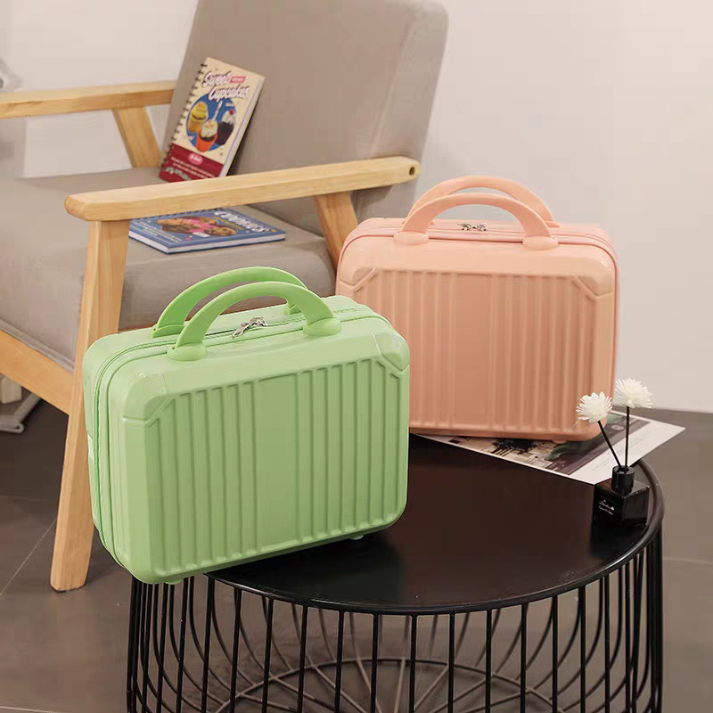 Premium Travel Vanity Suitcase ( 1pc )