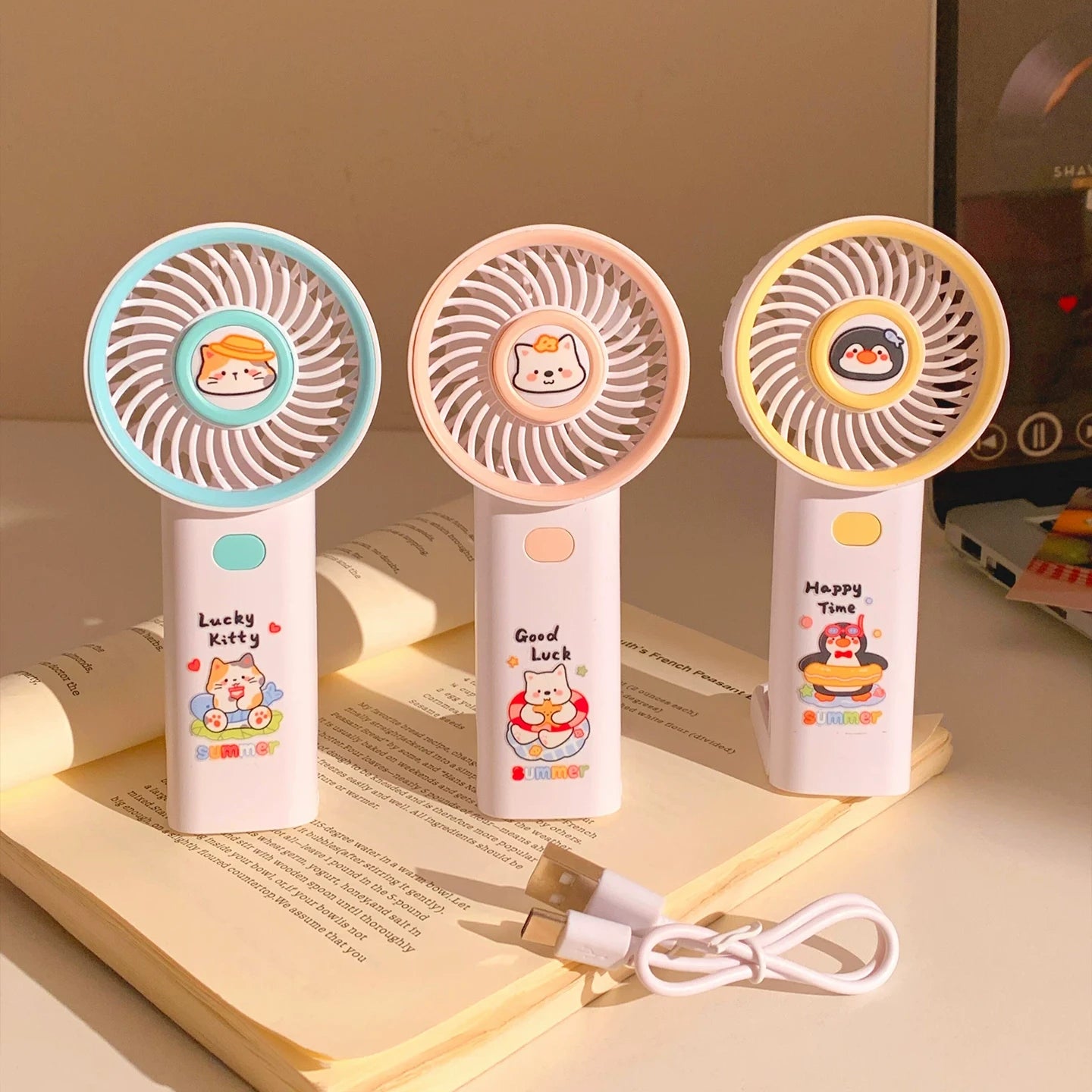 Cute Handheld Three Speed Portable Fan With Hook Stand ( 1pc )