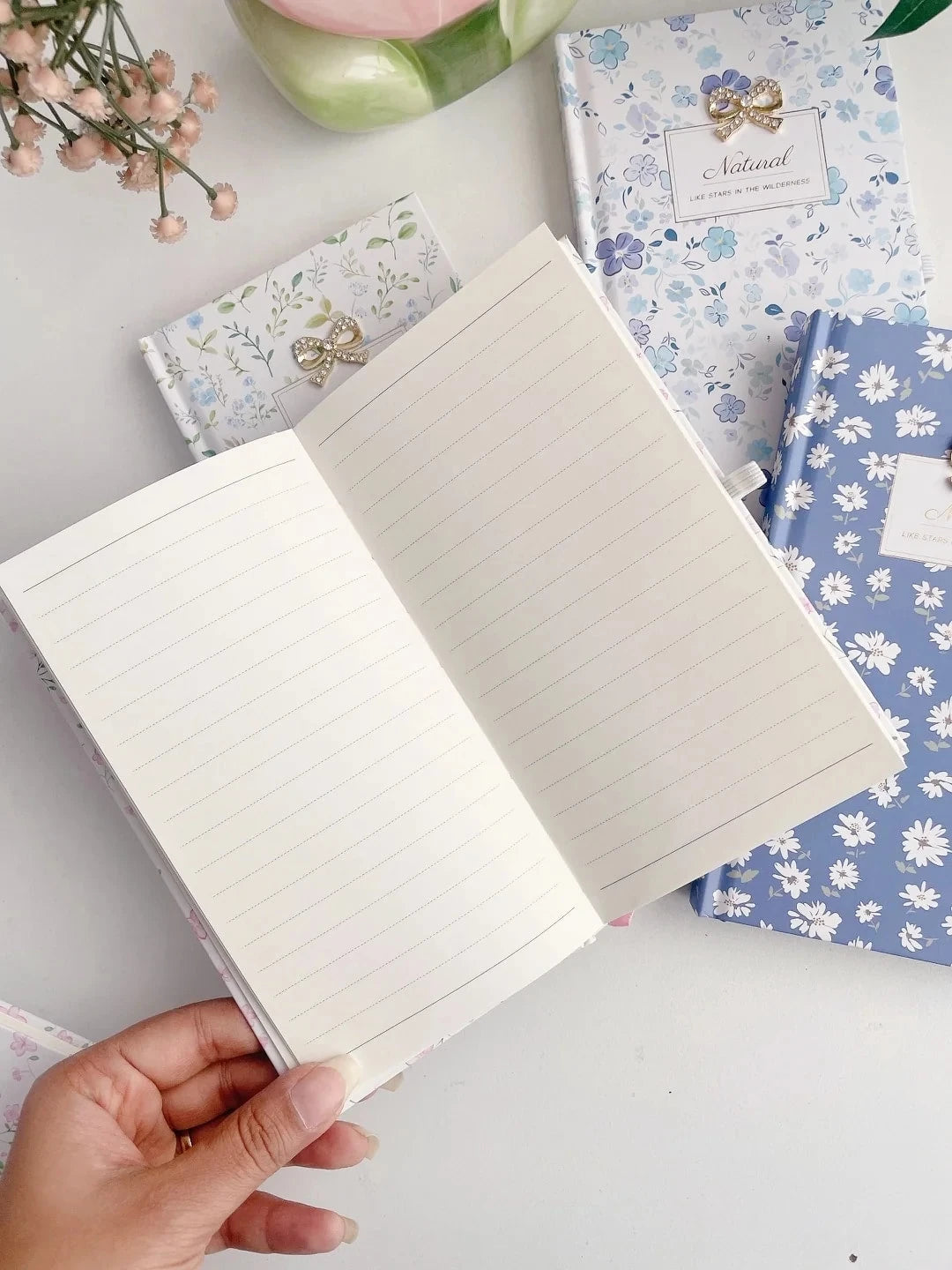 Fresh & Floral Bow Charm Hardbound Handbook Notebook Diary ( 1pc )